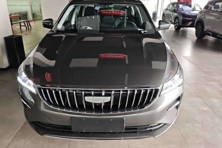 Used Geely Auto Emgrand 2026 Model 4th Generation 4 Millionth Anniversary Edition 1.5L CVT Overdrive Edition Exterior 1