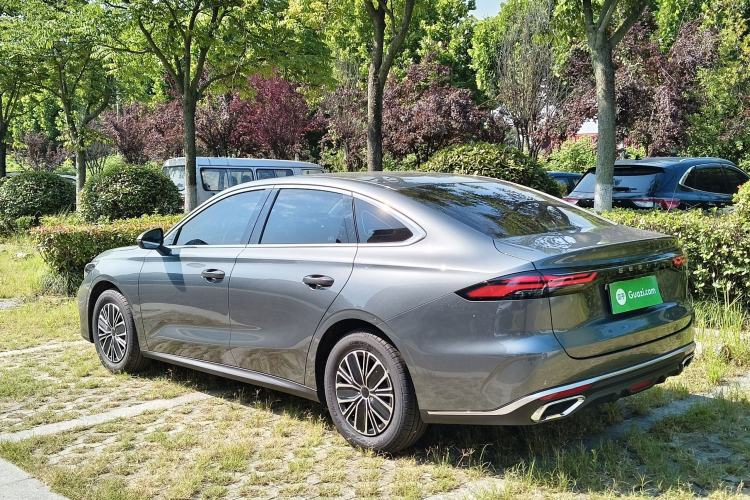Used Geely Auto Emgrand 2026 Model 5th Generation 1.5L CVT Luxury Edition Exterior 2
