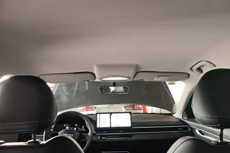 Used Geely Auto Emgrand 2026 Model 4th Generation 4 Millionth Anniversary Edition 1.5L CVT Overdrive Edition Headliner