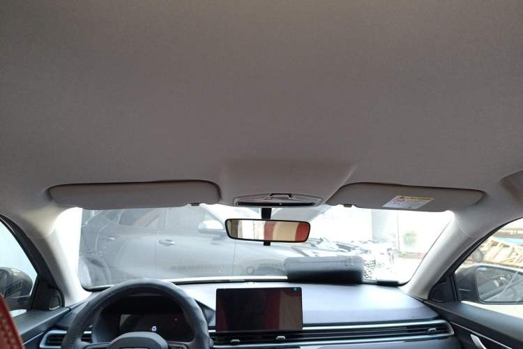 Used Geely Auto Emgrand 2026 Model 4th Generation 4 Millionth Anniversary Model 1.5L CVT Starry Edition Headliner