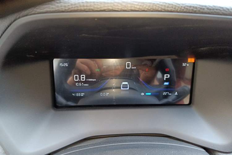 Used Geely Auto Emgrand 2026 Model 4th Generation 4 Millionth Anniversary Model 1.5L CVT Starry Edition Instrument Cluster