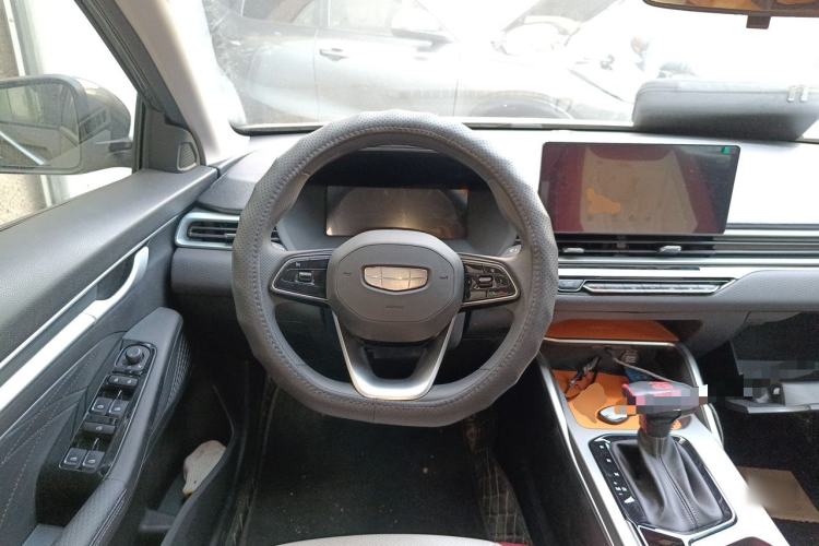 Used Geely Auto Emgrand 2026 Model 4th Generation 4 Millionth Anniversary Model 1.5L CVT Starry Edition Steering Wheel