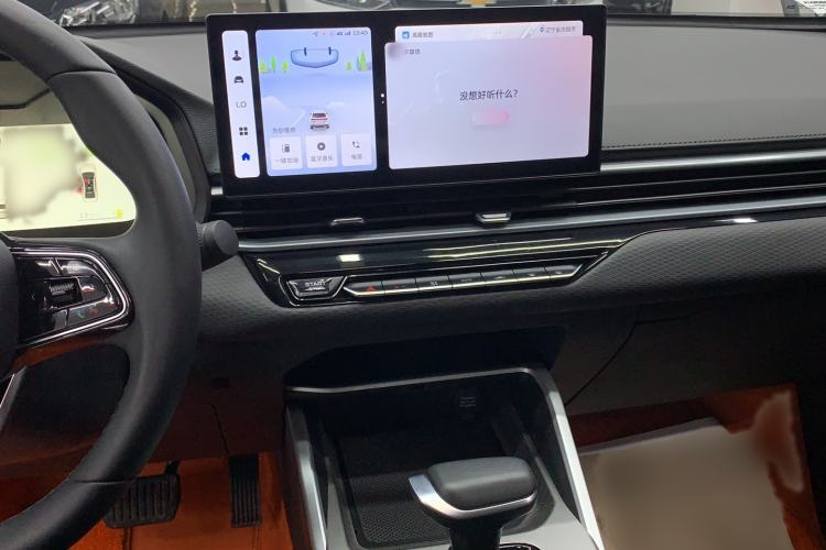 Used Geely Auto Emgrand 2026 Model 4th Generation 4 Millionth Anniversary Edition 1.5L CVT Feiyue Edition Audio And AC Panel