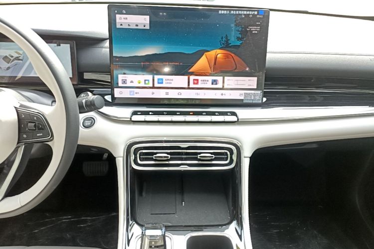 Used Geely Auto Emgrand 2026 Model 5th Generation 1.5T DCT Prestige Edition Audio And AC Panel