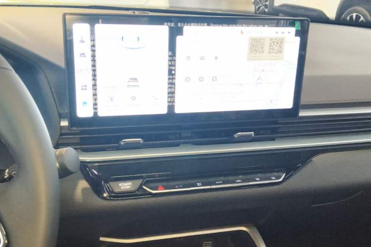 Used Geely Auto Emgrand 2026 Model 4th Generation 4 Millionth Anniversary Edition 1.5L CVT Overdrive Edition Audio And AC Panel
