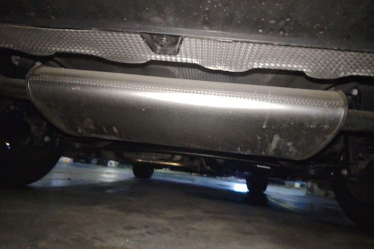 Used Geely Auto Emgrand 2026 Model 5th Generation 1.5T DCT Flagship Edition Chassis Rear