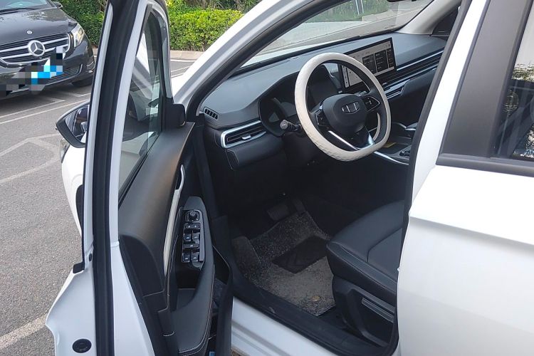 Used Geely Auto Emgrand 2026 Model 4th Generation 4 Millionth Anniversary Edition 1.5L CVT Overdrive Edition Driver Seat