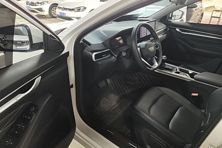 Used Geely Auto Emgrand 2026 Model 4th Generation 4 Millionth Anniversary Edition 1.5L CVT Overdrive Edition Driver Seat