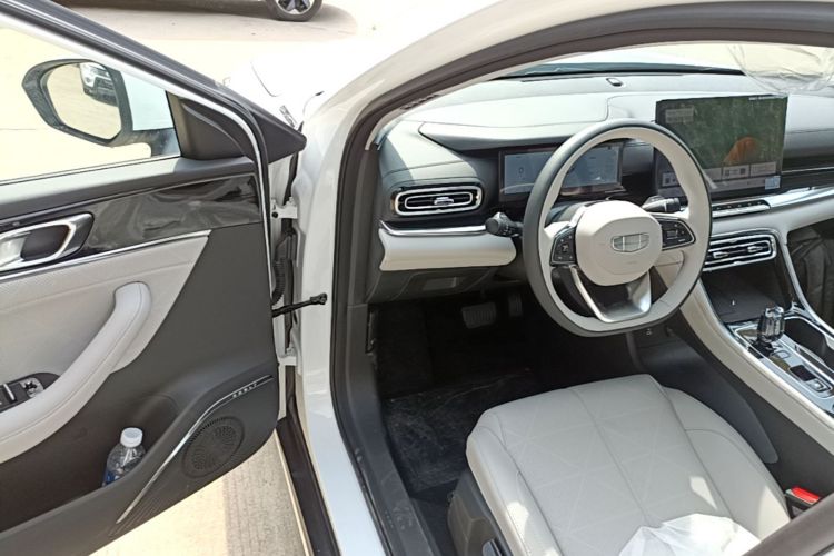 Used Geely Auto Emgrand 2026 Model 5th Generation 1.5T DCT Prestige Edition Driver Seat