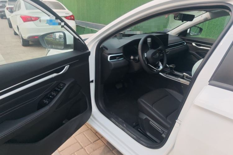 Used Geely Auto Emgrand 2026 Model 4th Generation 4 Millionth Anniversary Edition 1.5L CVT Overdrive Edition Driver Seat