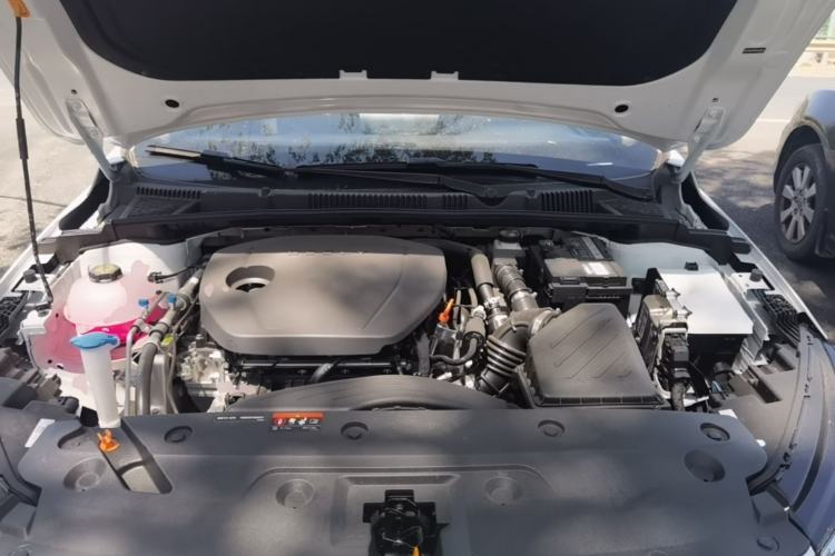 Used Geely Auto Emgrand 2026 Model 4th Generation 4 Millionth Anniversary Edition 1.5L CVT Overdrive Edition Engine Bay