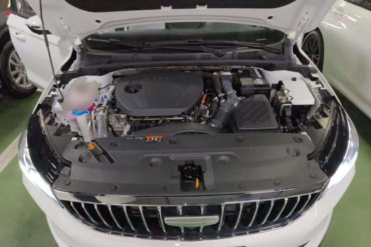 Used Geely Auto Emgrand 2026 Model 4th Generation 4 Millionth Anniversary Edition 1.5L CVT Feiyue Edition Engine Bay