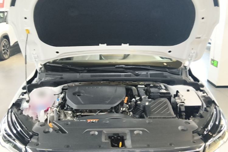 Used Geely Auto Emgrand 2026 Model 4th Generation 4 Millionth Anniversary Edition 1.5L CVT Overdrive Edition Engine Bay