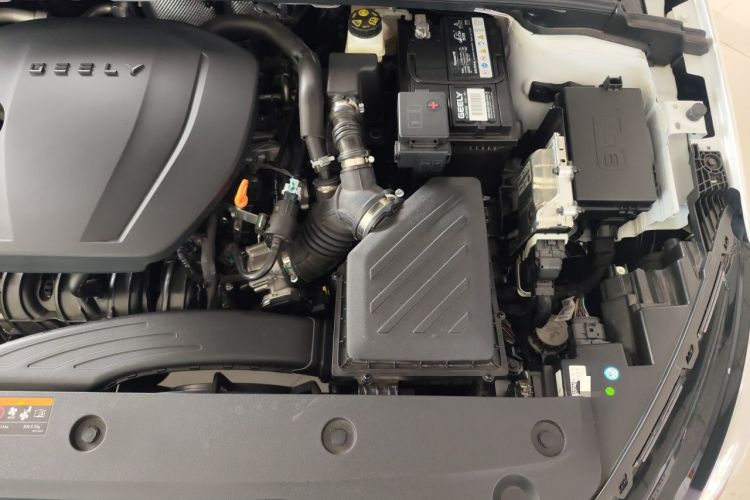 Used Geely Auto Emgrand 2026 Model 4th Generation 4 Millionth Anniversary Edition 1.5L CVT Feiyue Edition Engine Bay Left