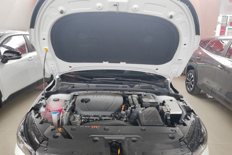 Used Geely Auto Emgrand 2026 Model 4th Generation 4 Millionth Anniversary Edition 1.5L CVT Feiyue Edition Engine Bay