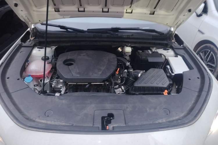 Used Geely Auto Emgrand 2026 Model 5th Generation 1.5L CVT Luxury Edition Engine Bay