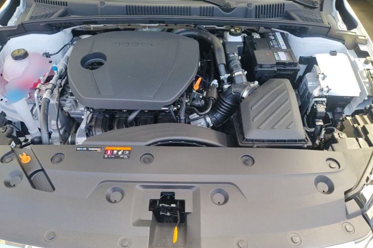 Used Geely Auto Emgrand 2026 Model 4th Generation 4 Millionth Anniversary Model 1.5L CVT Starry Edition Engine Bay