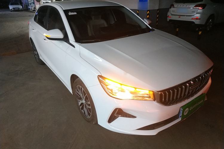 Used Geely Auto Emgrand 2026 Model 4th Generation 4 Millionth Anniversary Edition 1.5L CVT Overdrive Edition Exterior 1