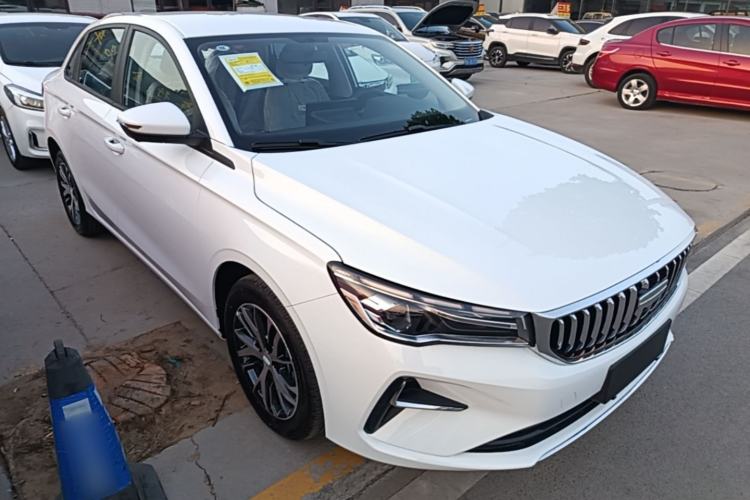 Used Geely Auto Emgrand 2026 Model 4th Generation 4 Millionth Anniversary Edition 1.5L CVT Overdrive Edition Exterior 1