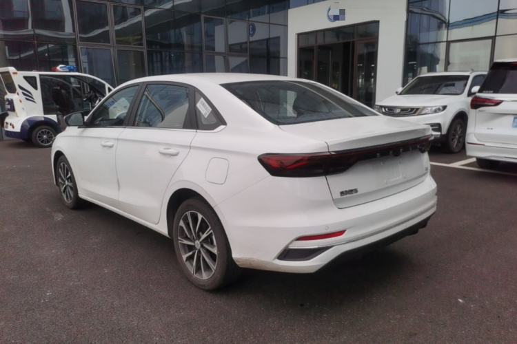 Used Geely Auto Emgrand 2026 Model 4th Generation 4 Millionth Anniversary Edition 1.5L CVT Feiyue Edition Exterior 2