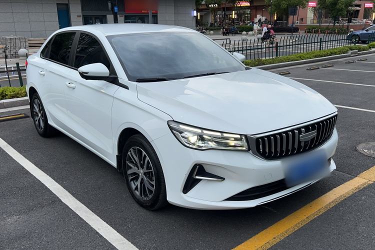 Used Geely Auto Emgrand 2026 Model 4th Generation 4 Millionth Anniversary Edition 1.5L CVT Overdrive Edition Exterior 3