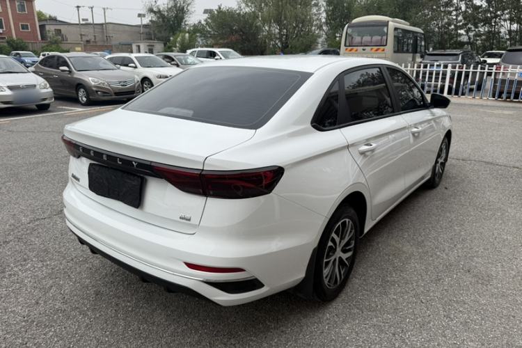 Used Geely Auto Emgrand 2026 Model 4th Generation 4 Millionth Anniversary Model 1.5L CVT Starry Edition Exterior 8