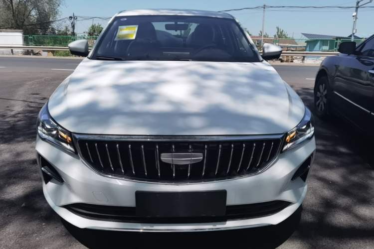 Used Geely Auto Emgrand 2026 Model 4th Generation 4 Millionth Anniversary Edition 1.5L CVT Overdrive Edition Front