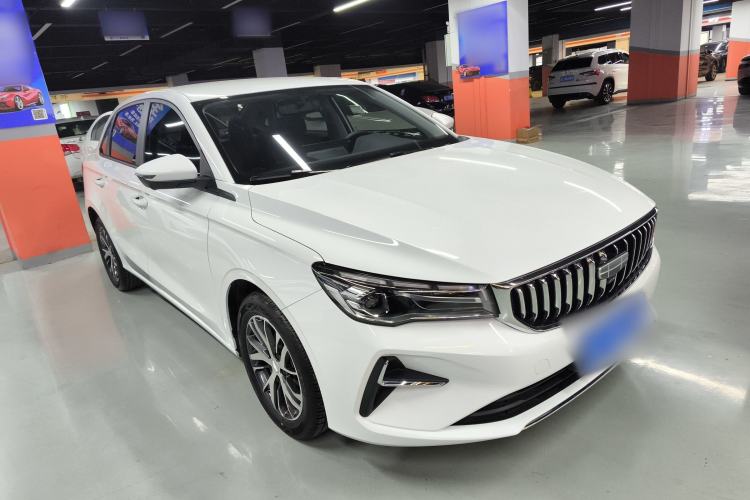 Used Geely Auto Emgrand 2026 Model 4th Generation 4 Millionth Anniversary Edition 1.5L CVT Overdrive Edition Front Right 45 Deg