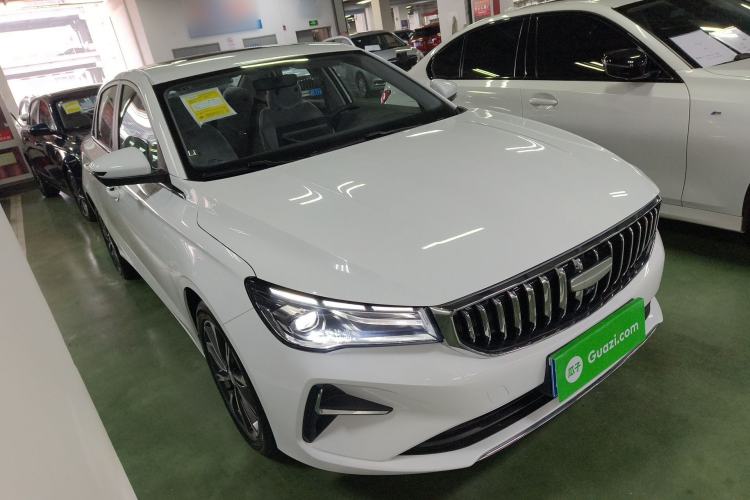 Used Geely Auto Emgrand 2026 Model 4th Generation 4 Millionth Anniversary Edition 1.5L CVT Feiyue Edition Front Right 45 Deg