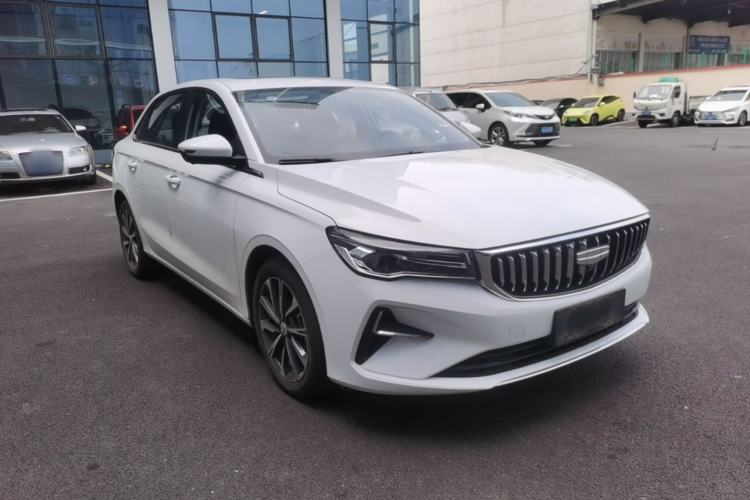 Used Geely Auto Emgrand 2026 Model 4th Generation 4 Millionth Anniversary Edition 1.5L CVT Feiyue Edition Front Right 45 Deg