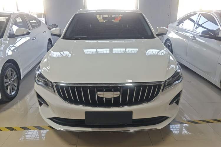 Used Geely Auto Emgrand 2026 Model 4th Generation 4 Millionth Anniversary Edition 1.5L CVT Overdrive Edition Front