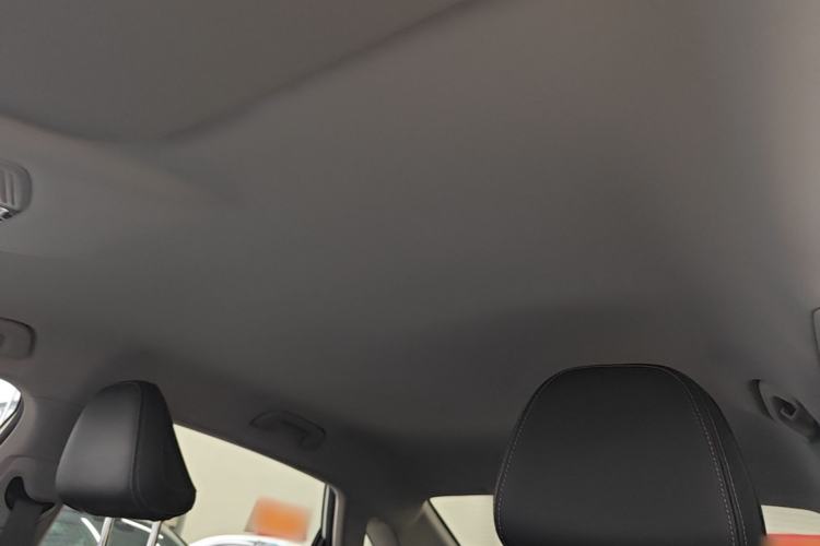 Used Geely Auto Emgrand 2026 Model 4th Generation 4 Millionth Anniversary Edition 1.5L CVT Overdrive Edition Headliner