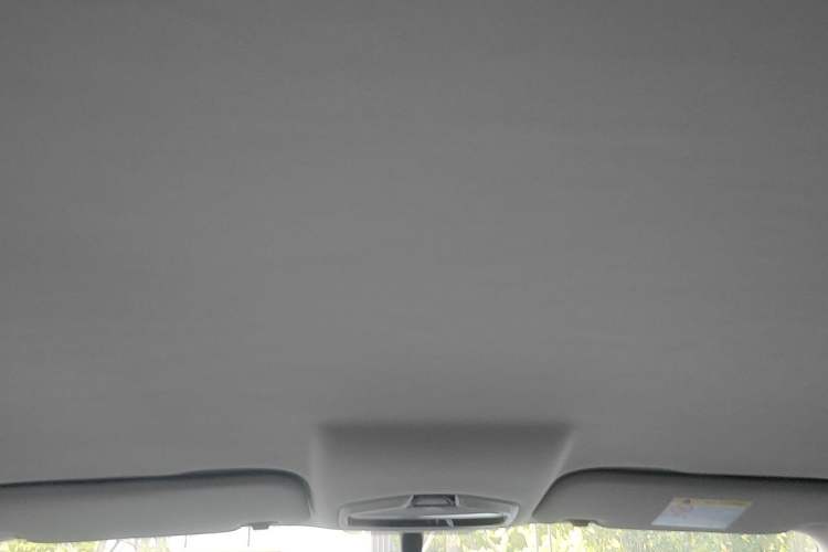 Used Geely Auto Emgrand 2026 Model 4th Generation 4 Millionth Anniversary Edition 1.5L CVT Overdrive Edition Headliner