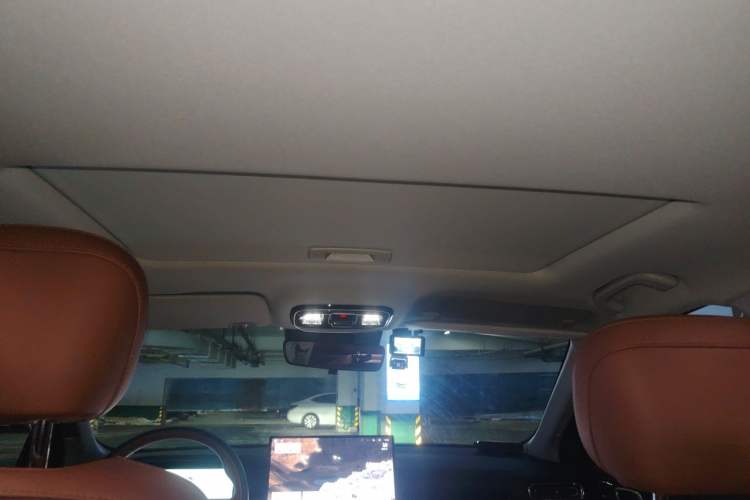 Used Geely Auto Emgrand 2026 Model 5th Generation 1.5T DCT Flagship Edition Headliner