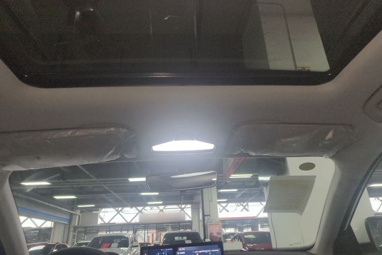 Used Geely Auto Emgrand 2026 Model 4th Generation 4 Millionth Anniversary Edition 1.5L CVT Feiyue Edition Headliner