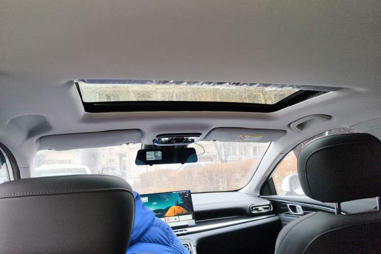 Used Geely Auto Emgrand 2026 Model 5th Generation 1.5T DCT Prestige Edition Headliner