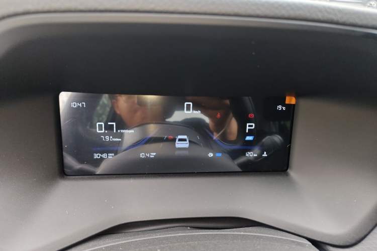 Used Geely Auto Emgrand 2026 Model 4th Generation 4 Millionth Anniversary Edition 1.5L CVT Overdrive Edition Instrument Cluster