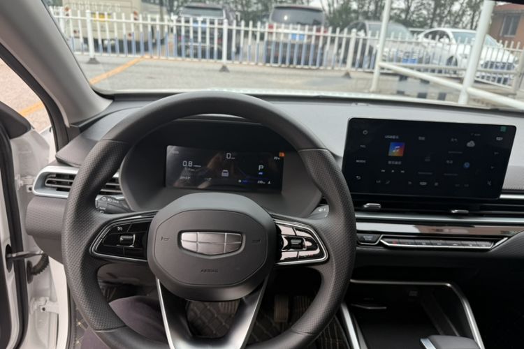 Used Geely Auto Emgrand 2026 Model 4th Generation 4 Millionth Anniversary Model 1.5L CVT Starry Edition Interior 4