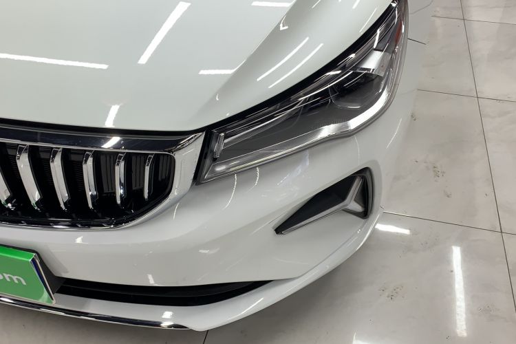 Used Geely Auto Emgrand 2026 Model 4th Generation 4 Millionth Anniversary Edition 1.5L CVT Feiyue Edition Left Front Headlight