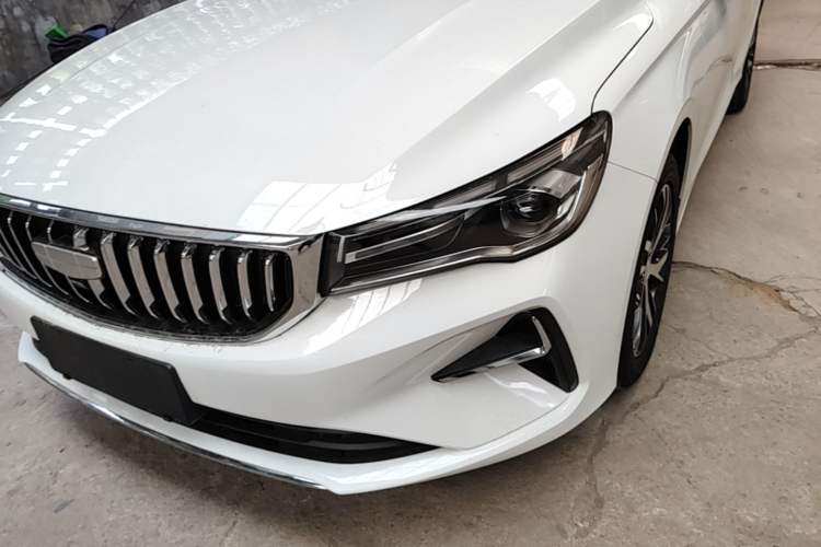 Used Geely Auto Emgrand 2026 Model 4th Generation 4 Millionth Anniversary Edition 1.5L CVT Overdrive Edition Left Front Headlight