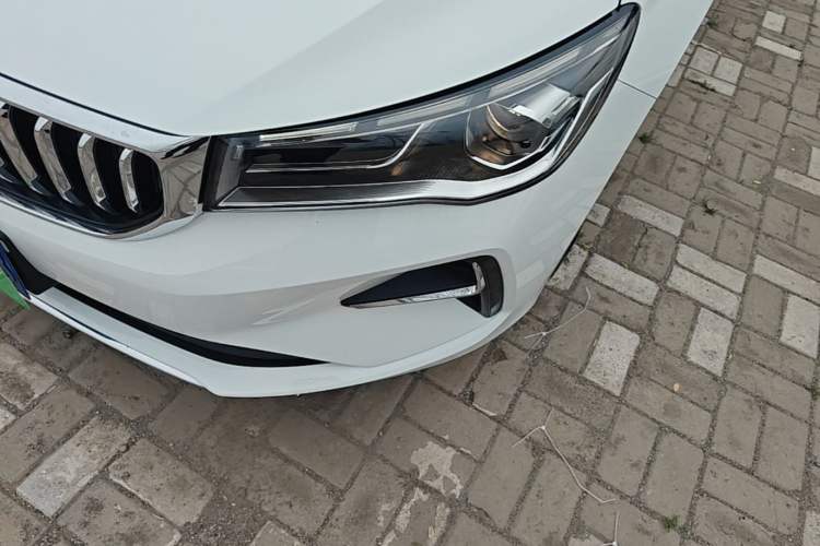 Used Geely Auto Emgrand 2026 Model 4th Generation 4 Millionth Anniversary Model 1.5L CVT Starry Edition Left Front Headlight