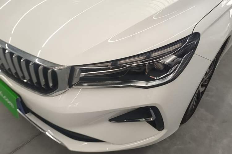 Used Geely Auto Emgrand 2026 Model 4th Generation 4 Millionth Anniversary Edition 1.5L CVT Overdrive Edition Left Front Headlight