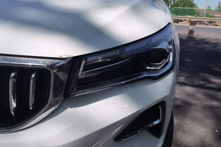 Used Geely Auto Emgrand 2026 Model 4th Generation 4 Millionth Anniversary Edition 1.5L CVT Overdrive Edition Left Front Headlight