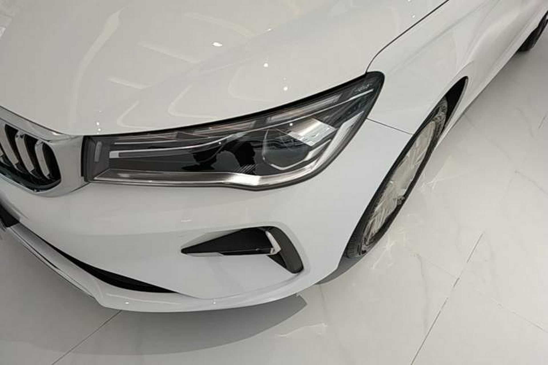 Used Geely Auto Emgrand 2026 Model 4th Generation 4 Millionth Anniversary Edition 1.5L CVT Overdrive Edition Left Front Headlight