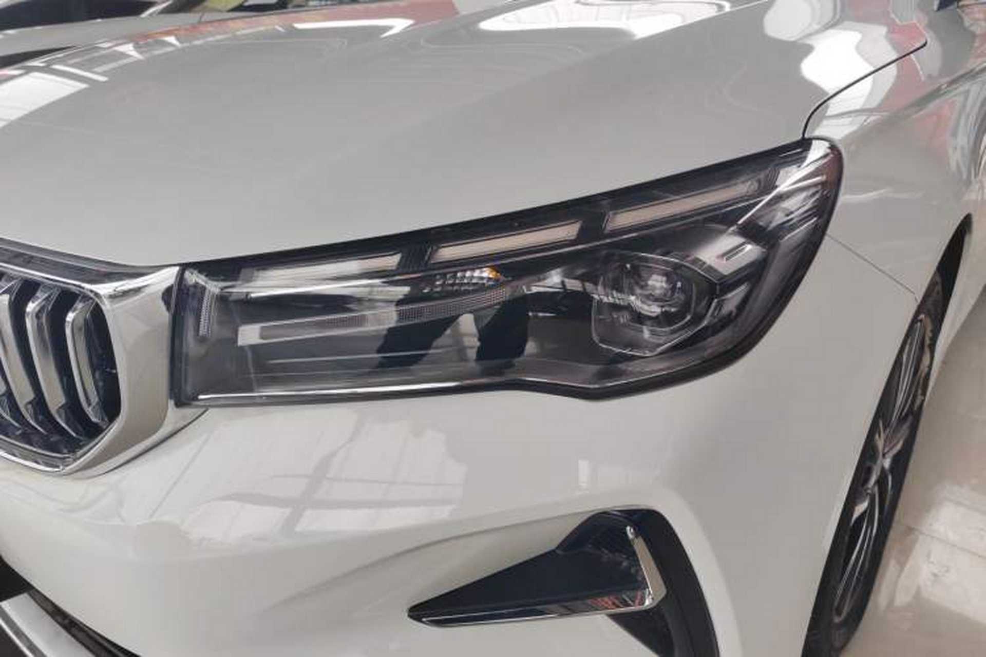 Used Geely Auto Emgrand 2026 Model 4th Generation 4 Millionth Anniversary Edition 1.5L CVT Feiyue Edition Left Front Headlight