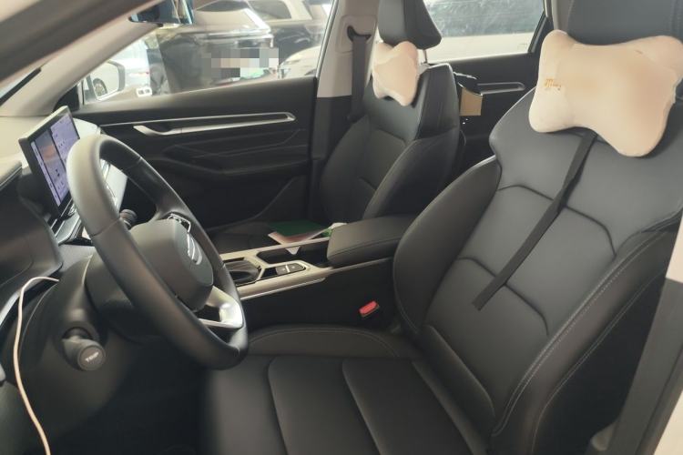 Used Geely Auto Emgrand 2026 Model 4th Generation 4 Millionth Anniversary Edition 1.5L CVT Feiyue Edition Left Front Seat