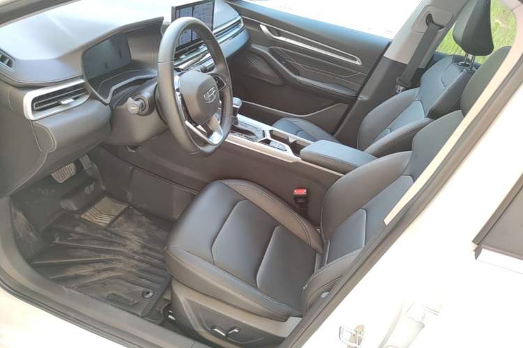 Used Geely Auto Emgrand 2026 Model 4th Generation 4 Millionth Anniversary Edition 1.5L CVT Feiyue Edition Left Front Seat