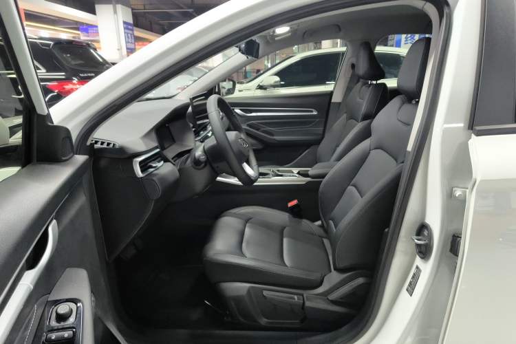 Used Geely Auto Emgrand 2026 Model 4th Generation 4 Millionth Anniversary Edition 1.5L CVT Overdrive Edition Left Front Seat
