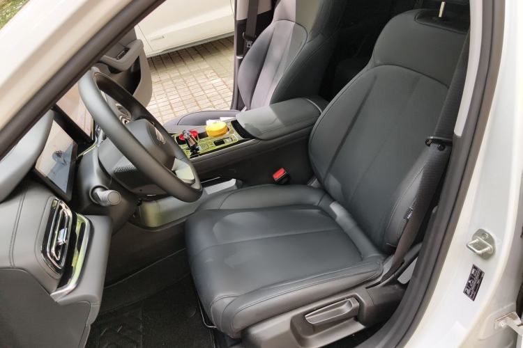 Used Geely Auto Emgrand 2026 Model 5th Generation 1.5T DCT Prestige Edition Left Front Seat