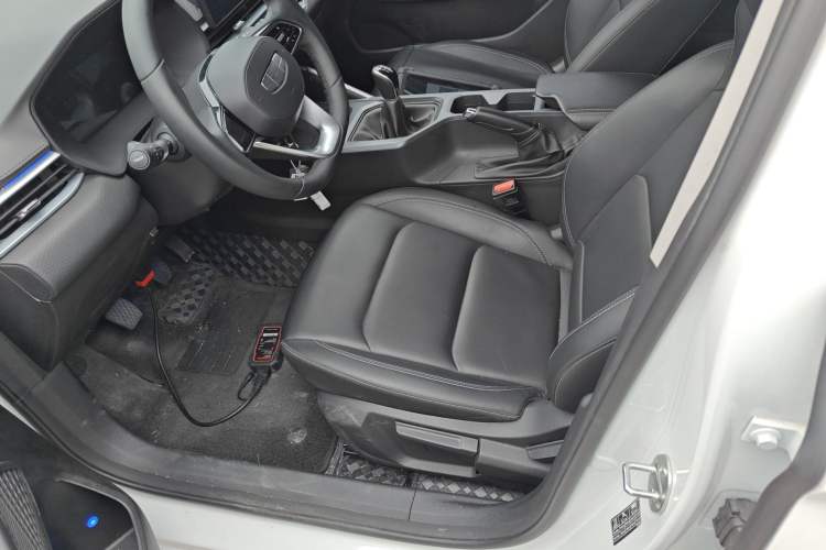 Used Geely Auto Emgrand 2026 Model 4th Generation 4 Millionth Anniversary Edition 1.5L Manual Overdrive Edition Left Front Seat